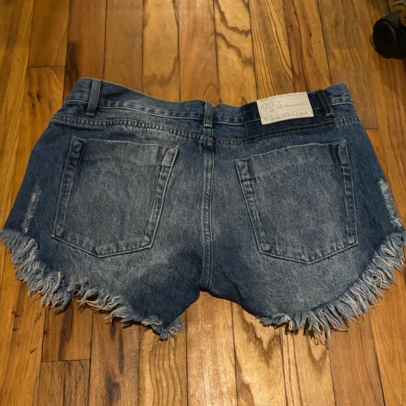 One x oneteaspoon shorts 28 - Picture 3 of 4
